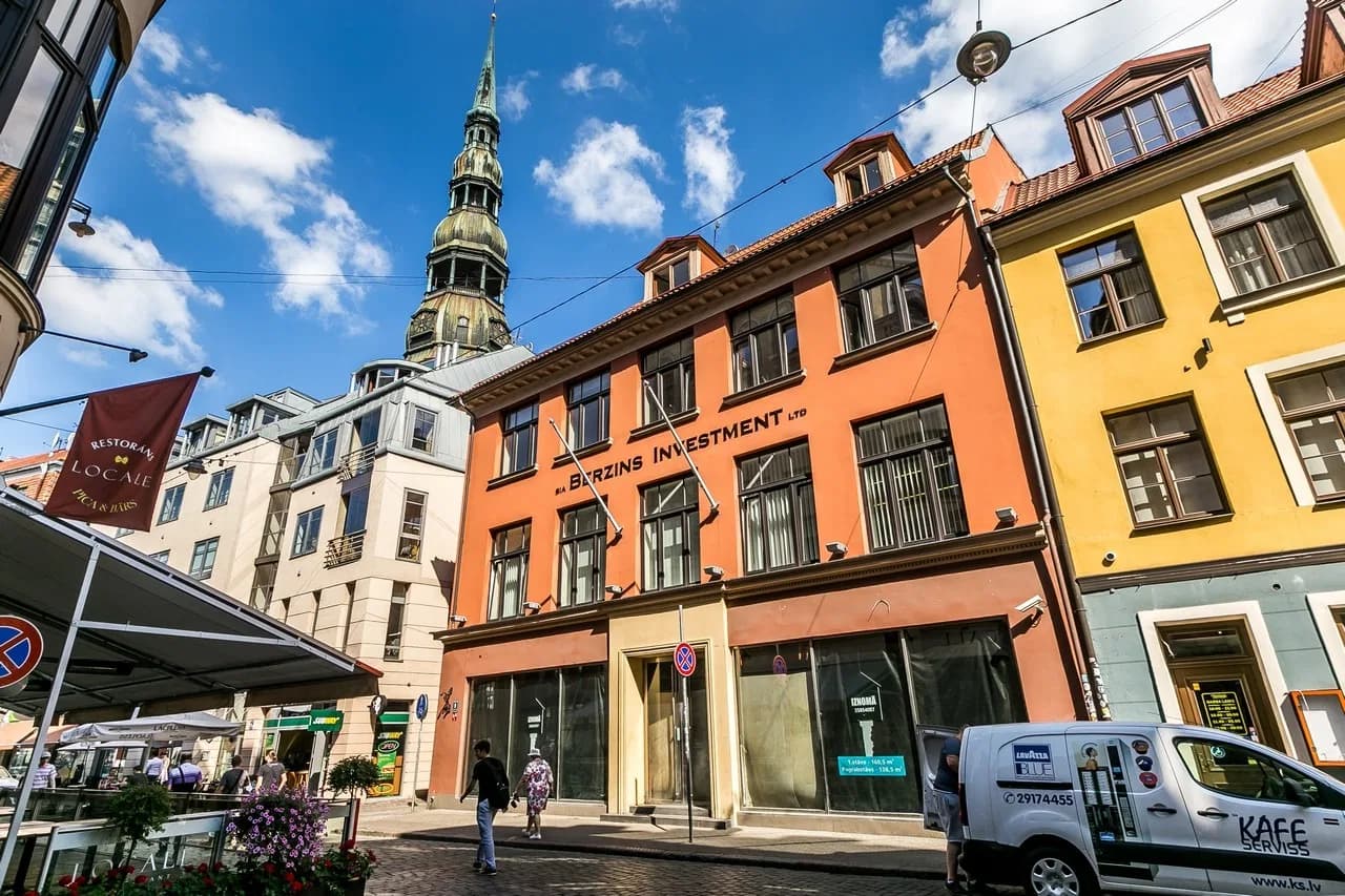 Grēcinieku 9 offices