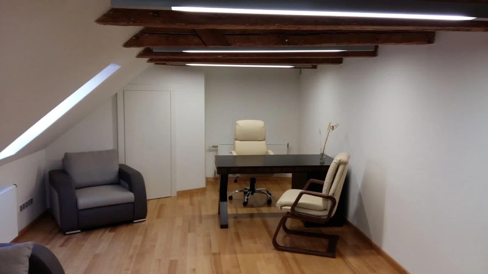 Grēcinieku 9 offices 2