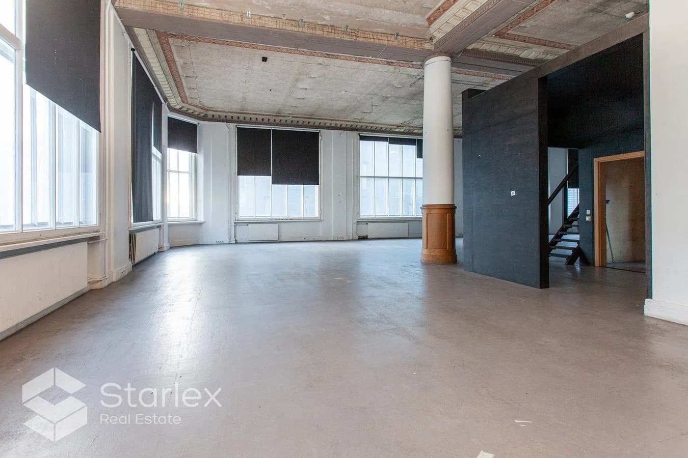 Office space for creative industry companies or coworking 5