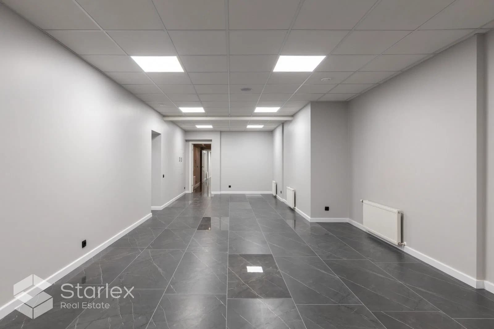 Salons Brīvības ielā 3