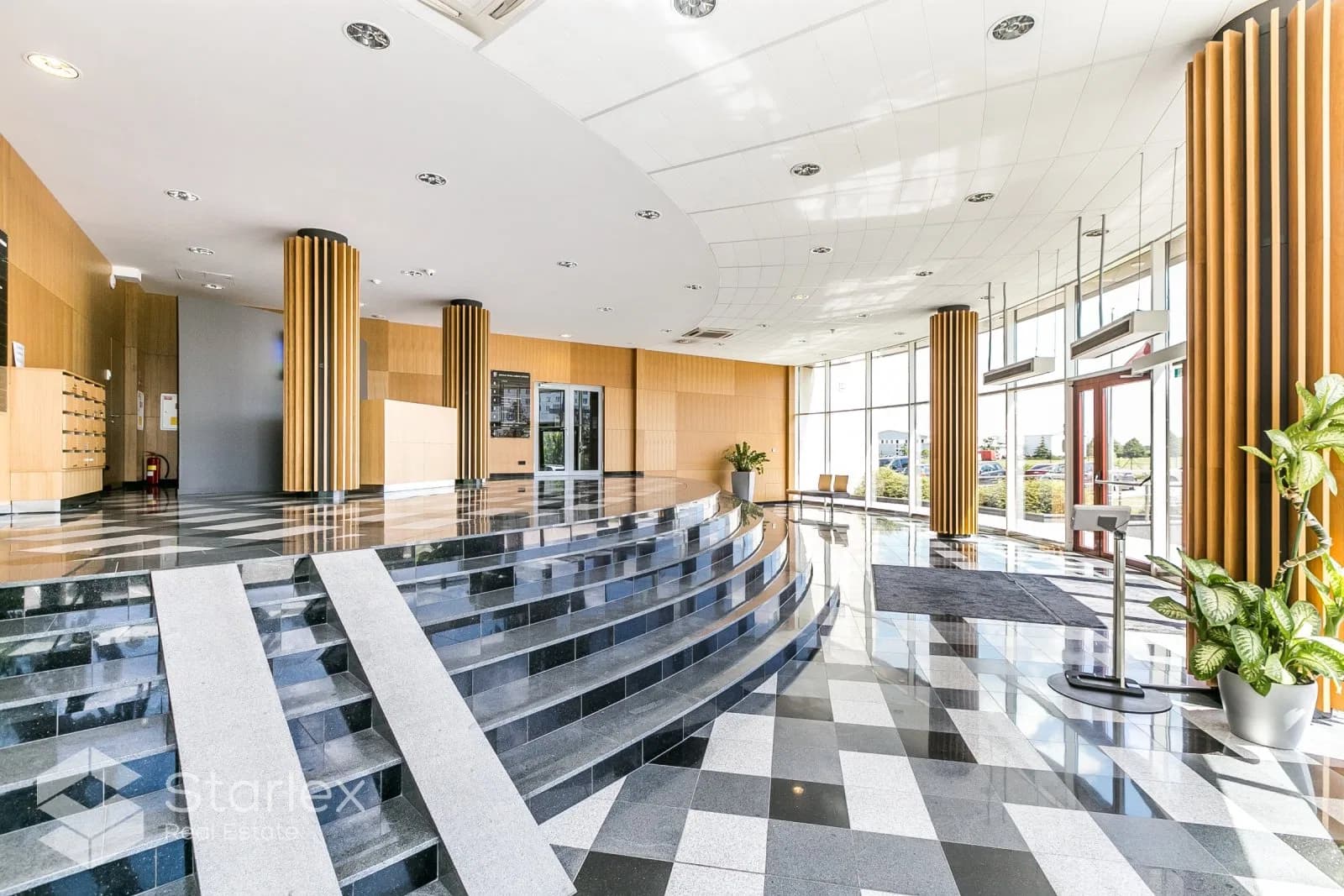 Biroja telpas Mcity Ulbrokas, Pļavniekos. 5