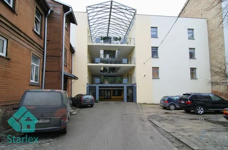 Dzirnavu 13 biroji