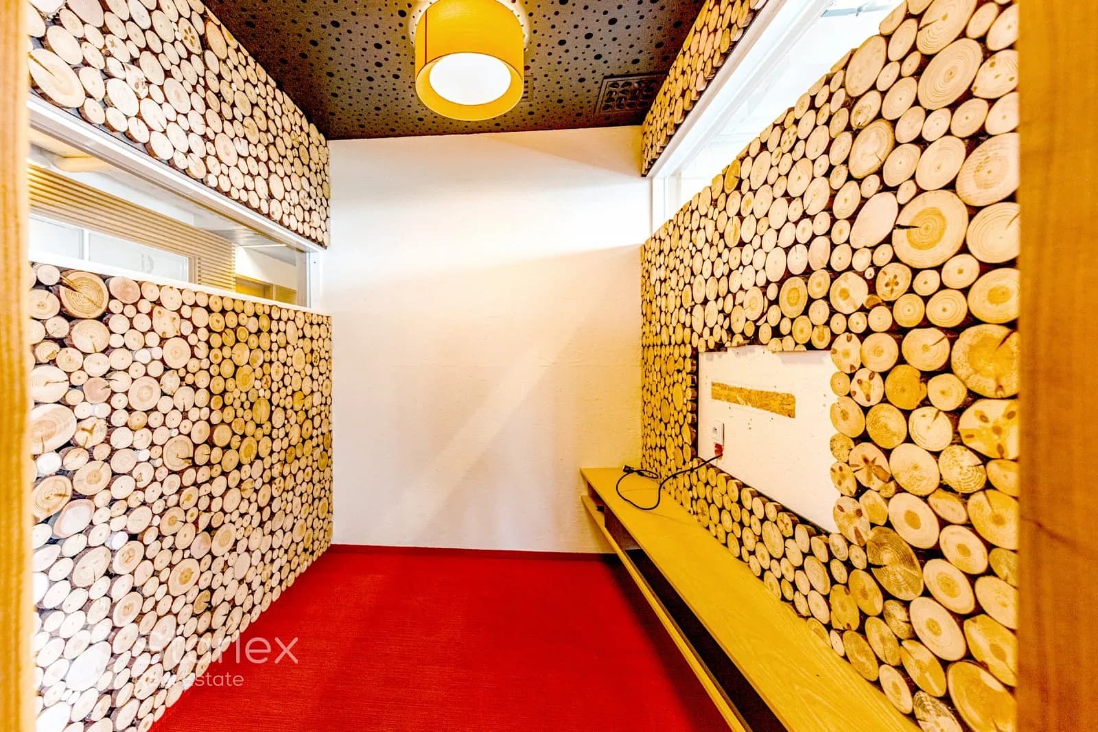 Biroja telpas Mcity Ulbrokas, Pļavniekos. 4