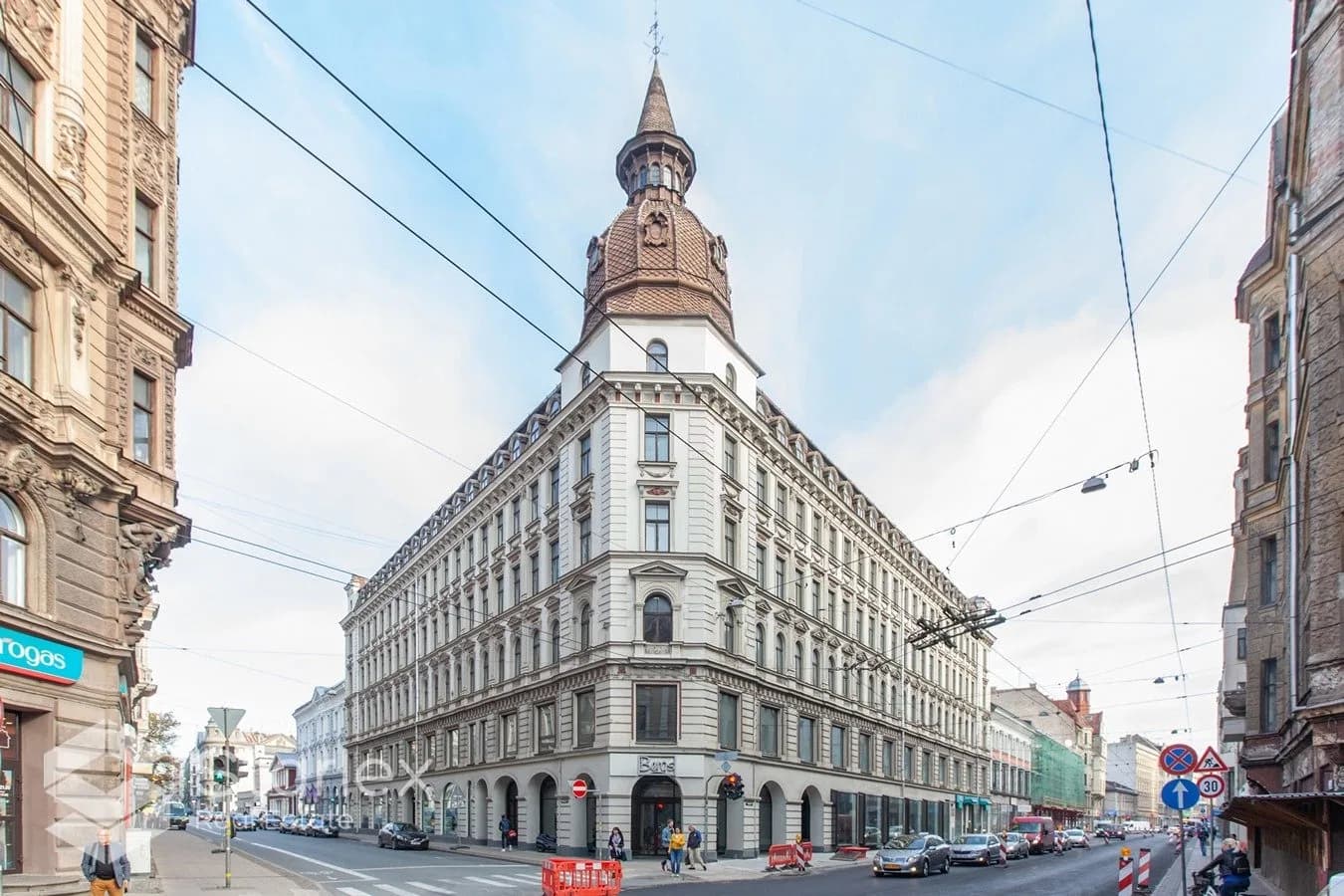 Birojs Rīgas centrā Berga bazāra biroju kompleksā