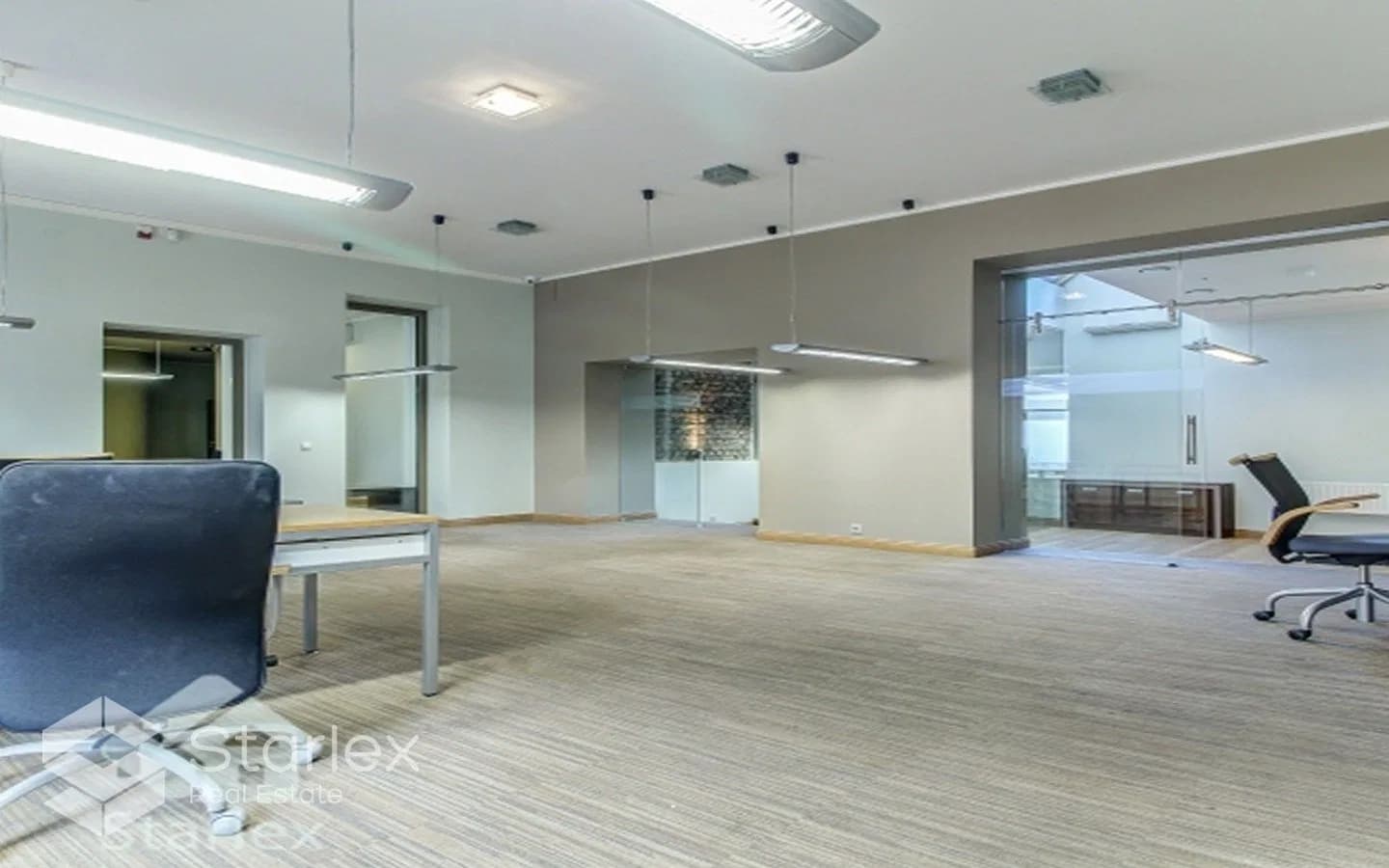 Birojs Rīgas klusajā centrā jūgendstila pērlē, Elizabetes ielā 10B 2