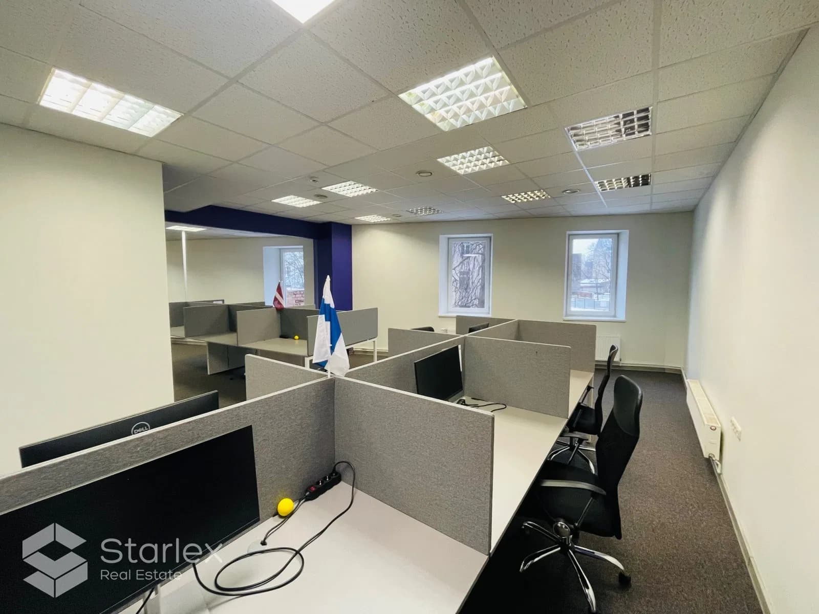 Office with parking in the center of Riga 4