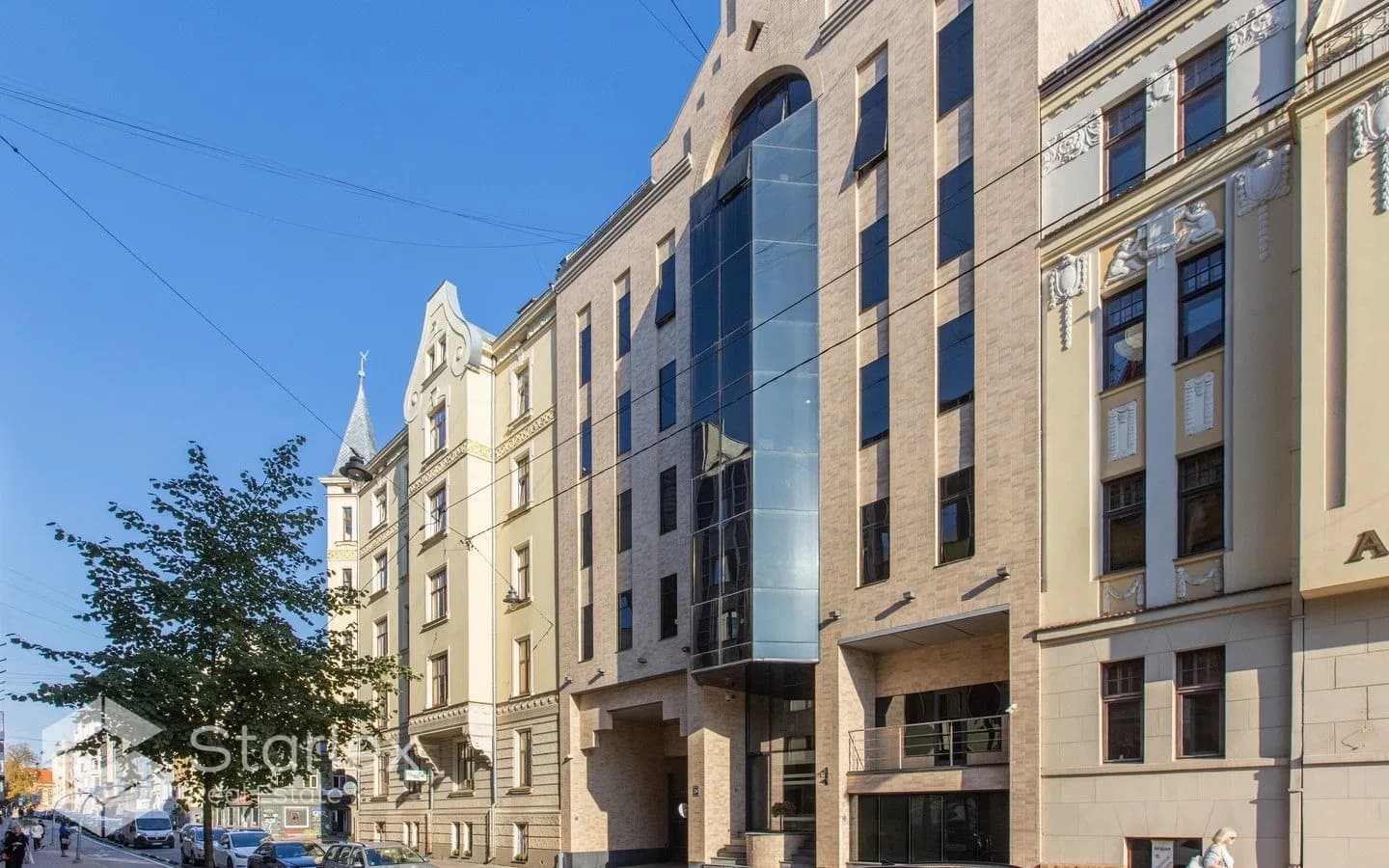 High-end office in a renovated building in the center of Riga