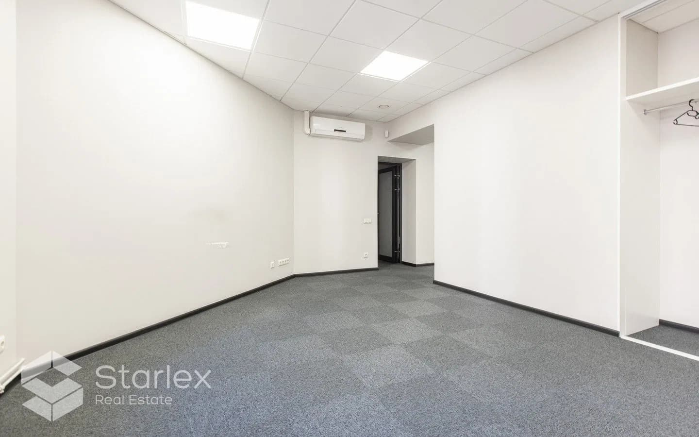 High-end office in a renovated building in the center of Riga 5