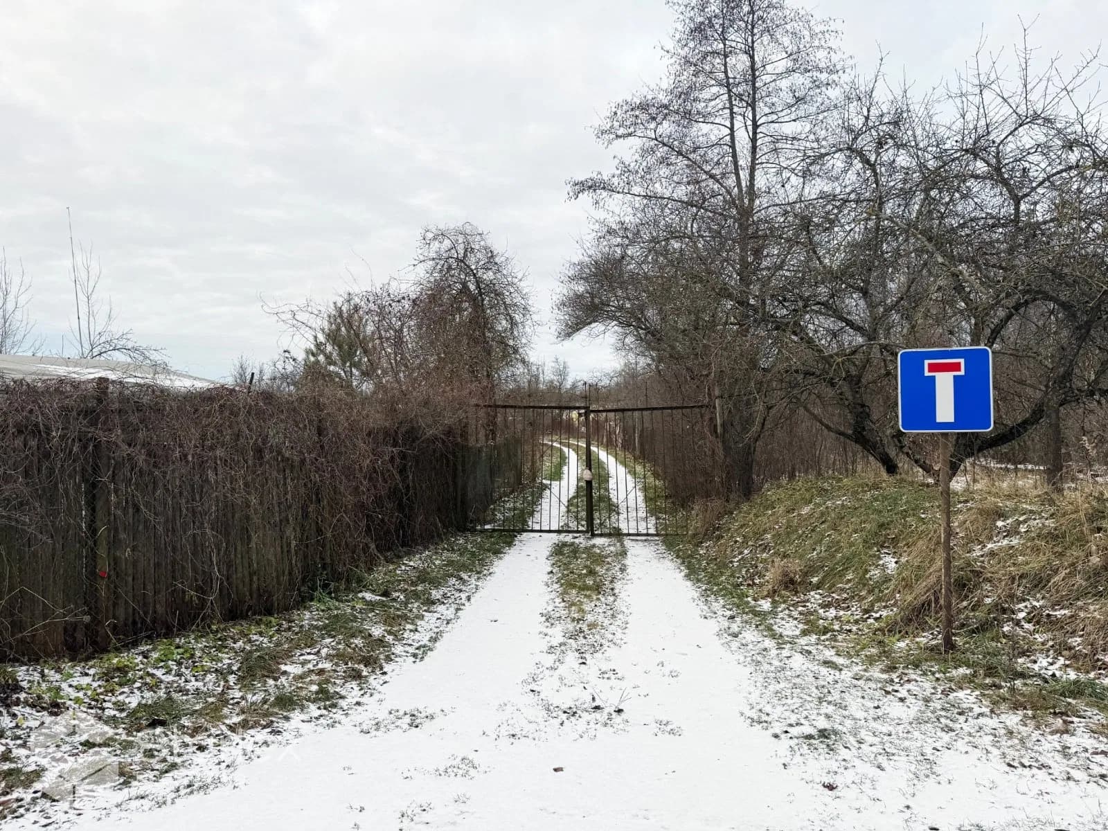 Zemes gabals blakus lidostas "Rīga" lidlaukam 5