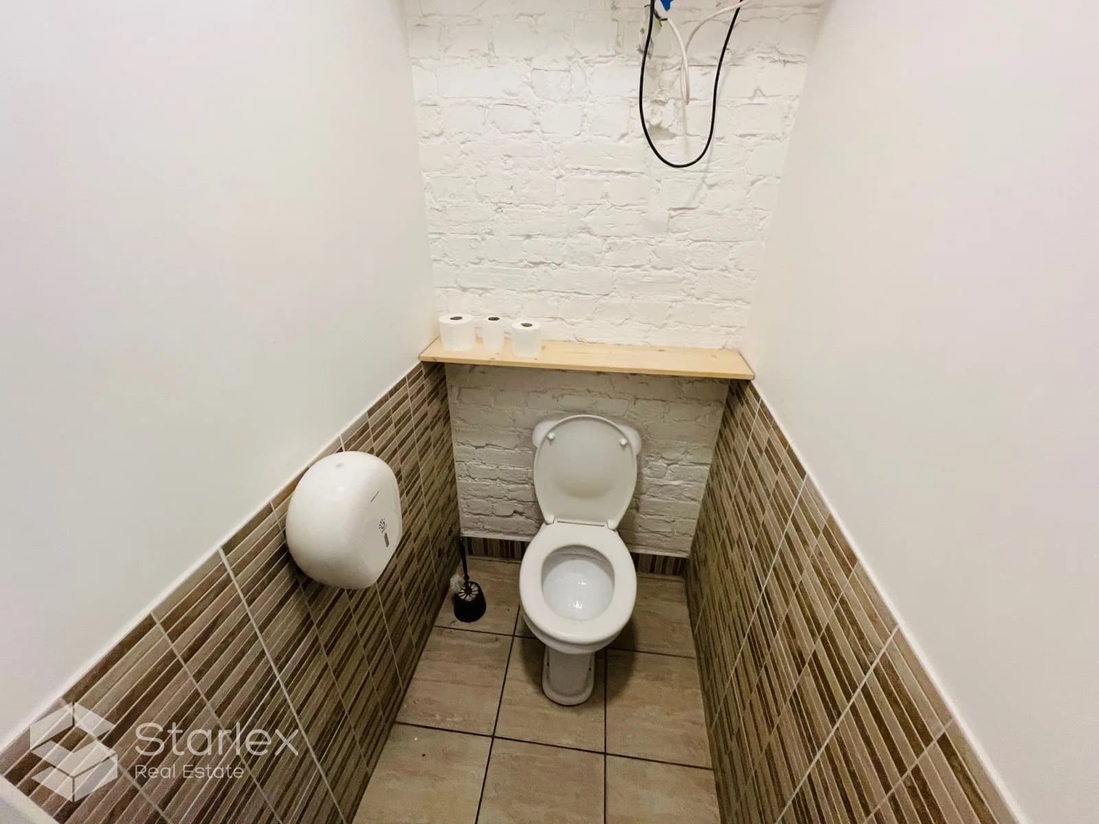 Office in the center of Riga with free parking 5