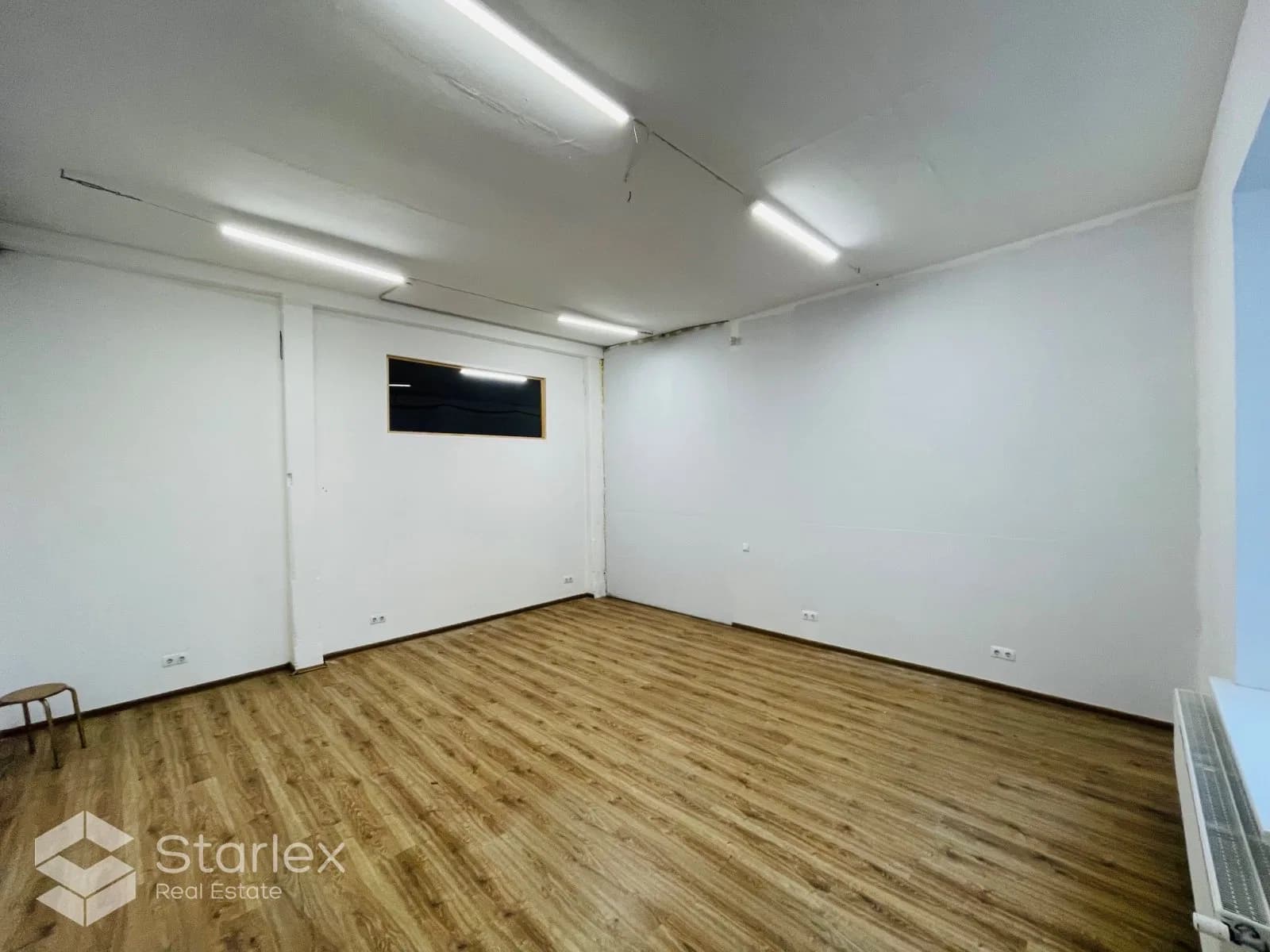 Office in the center of Riga with free parking 5