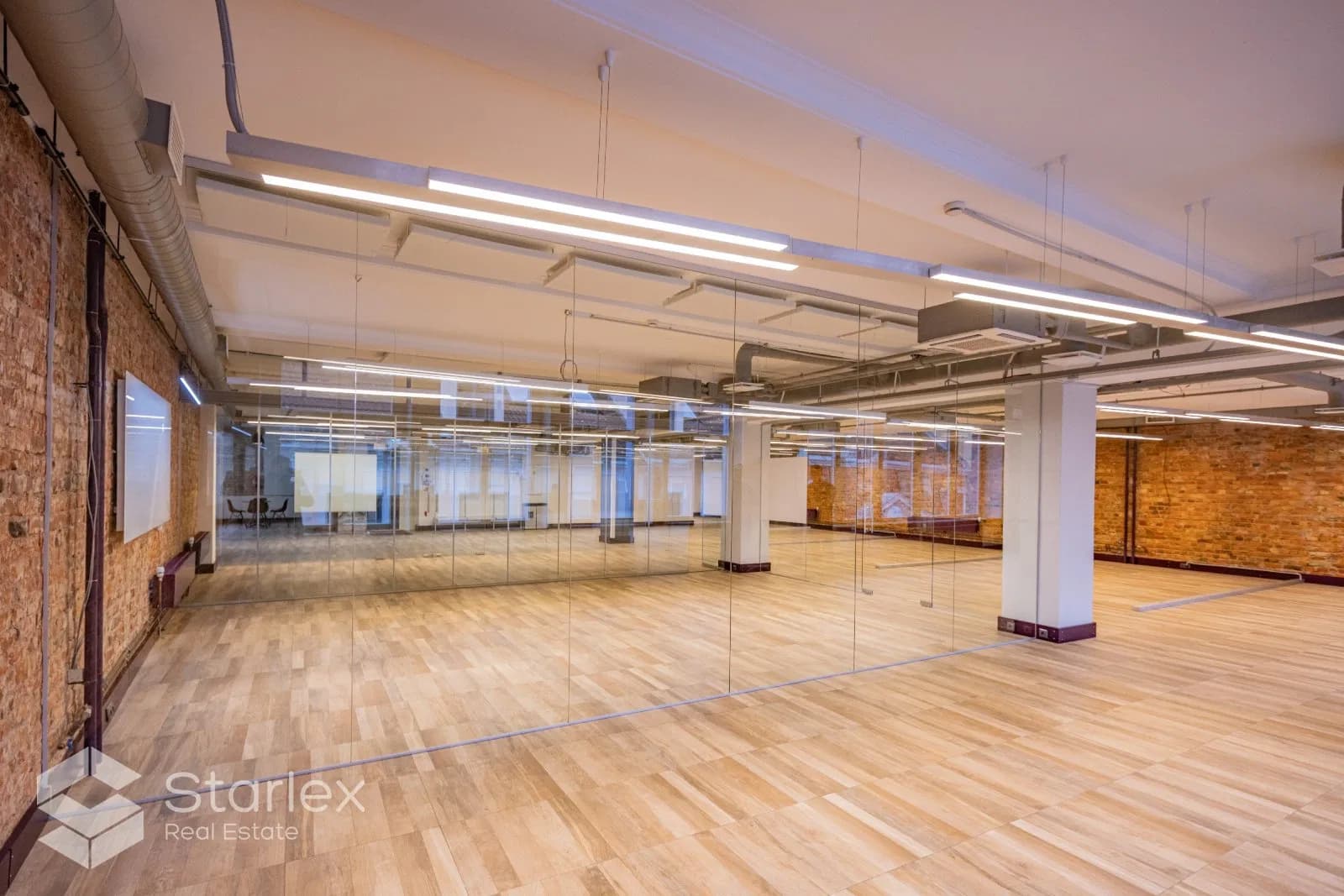 Industrial-style office with a roof terrace near Livu Square 2