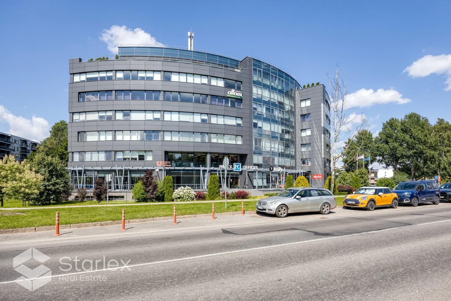 MCITY Astra Business Center