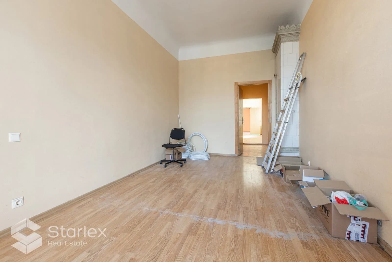 apartment for a large family 3