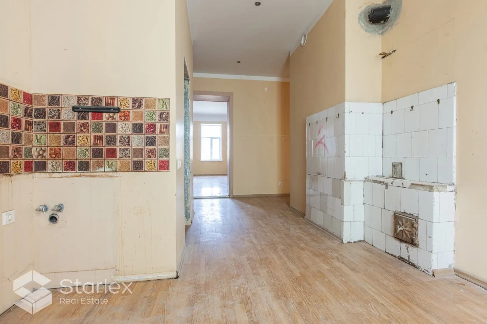 apartment for a large family 4