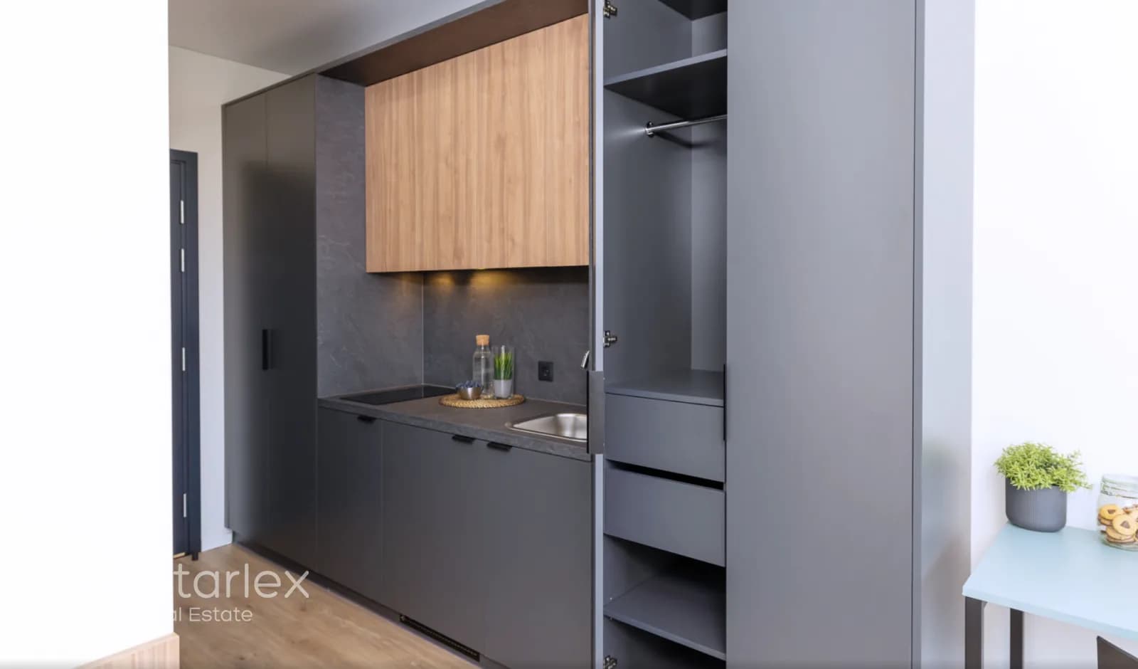 Studio apartment in a safe environment in the center of Riga - ready to move in!