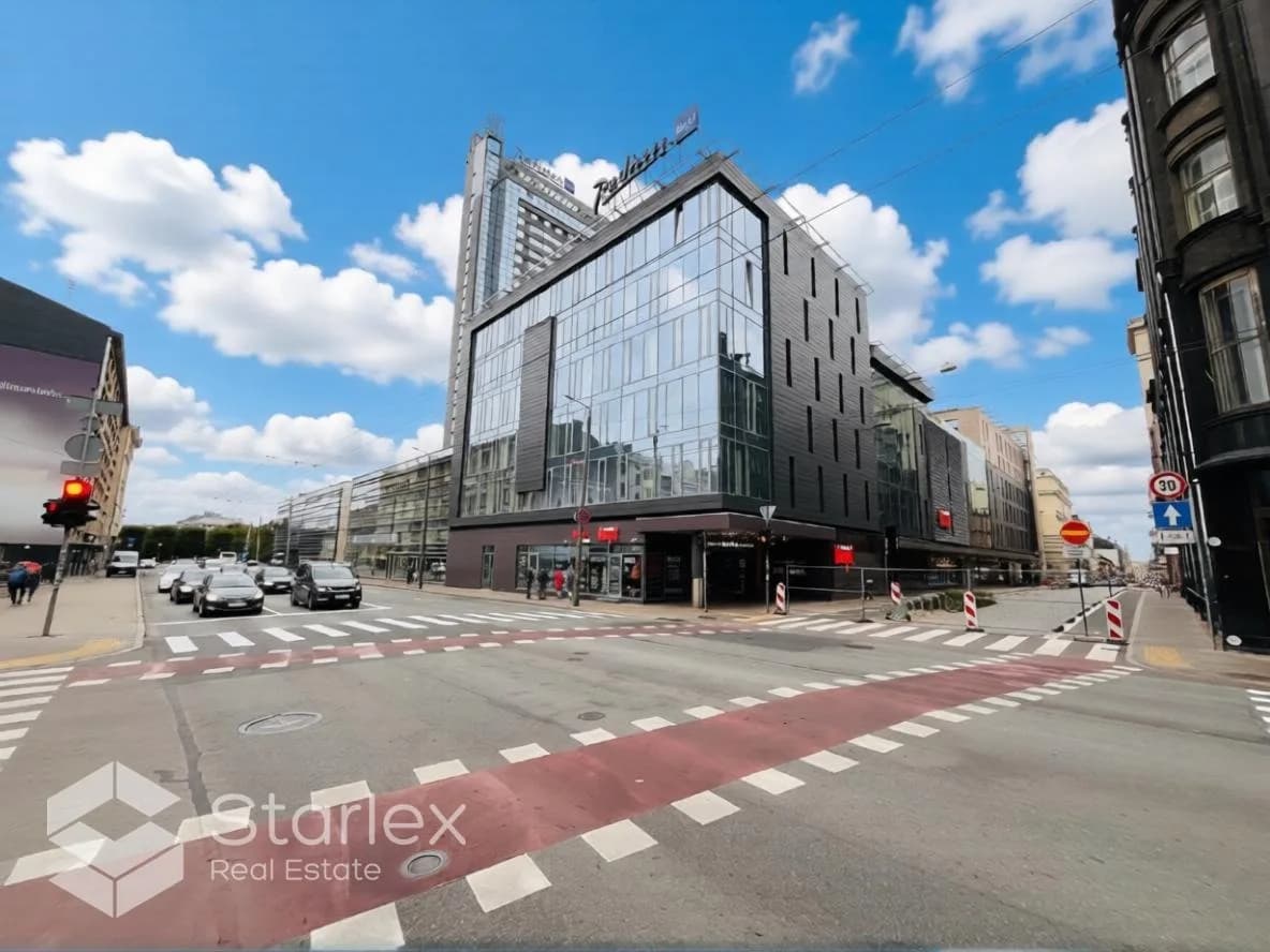 Corner retail space at the intersection of Brīvības/Dzirnavu streets