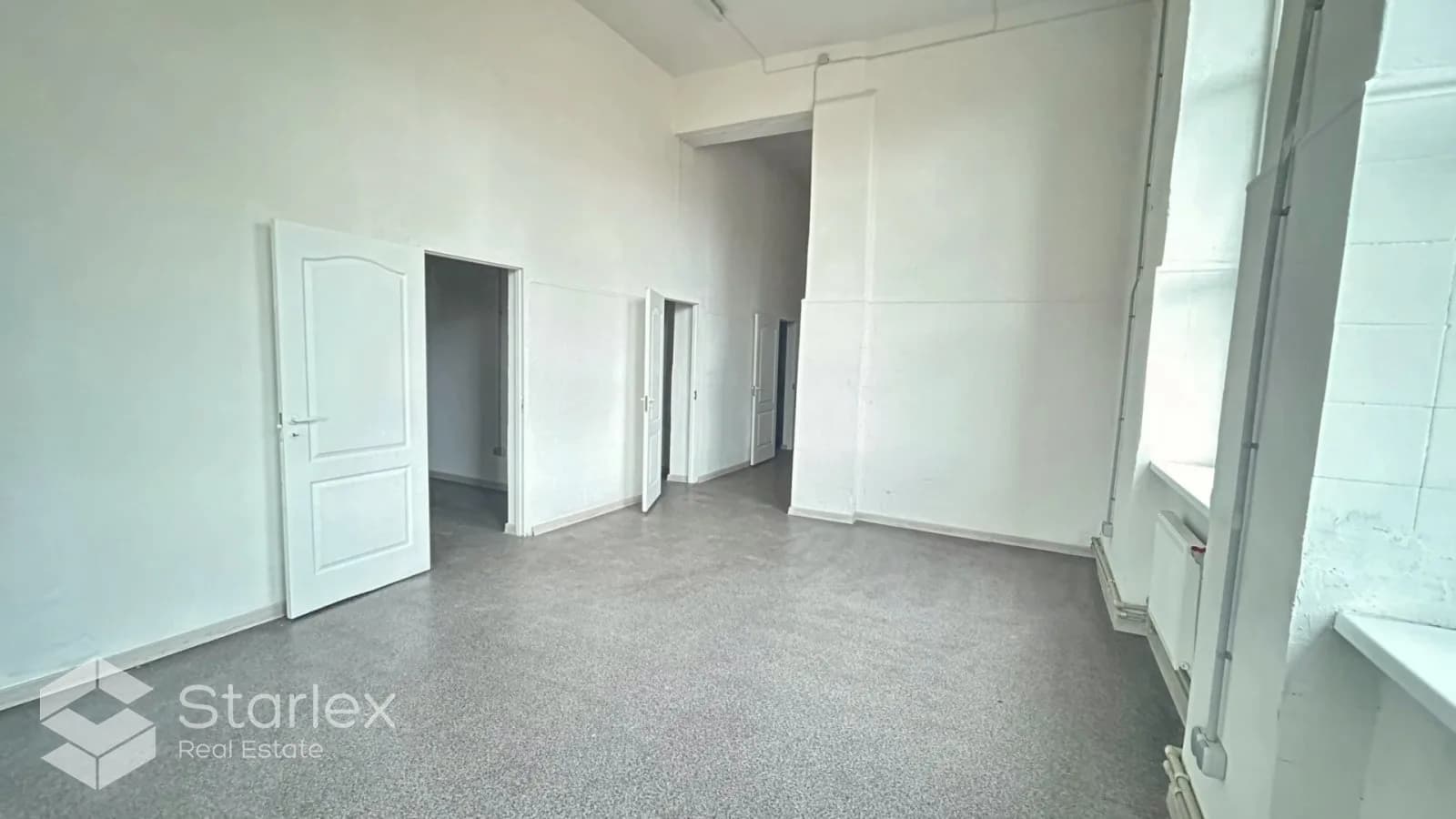 Spacious commercial premises with versatile use options 5