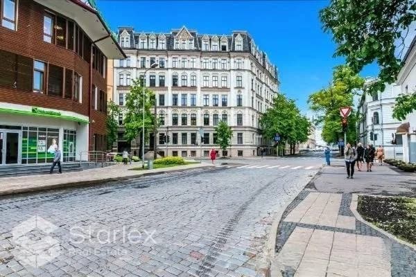 Biroja telpas Rīgas centrā pie Vanšu tilta