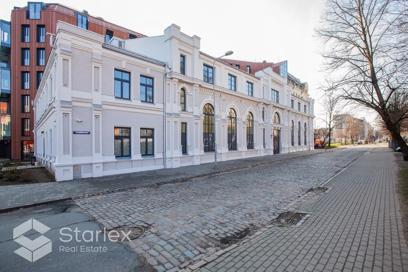 Augtas klases loft birojs jaunajā projektā ''Lofts & Rosegold''