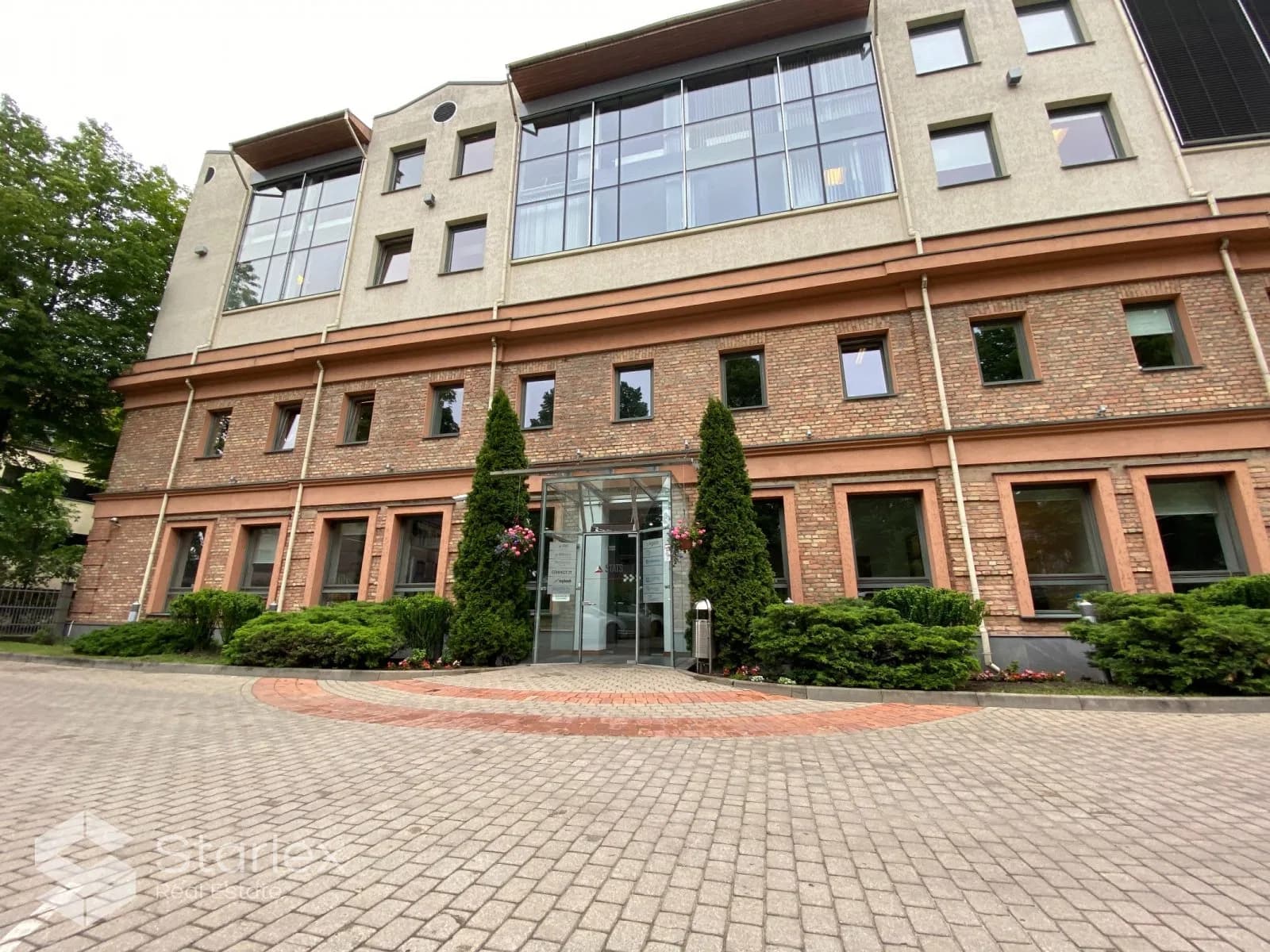 Industriāls biroju centrs VEF kvartāls