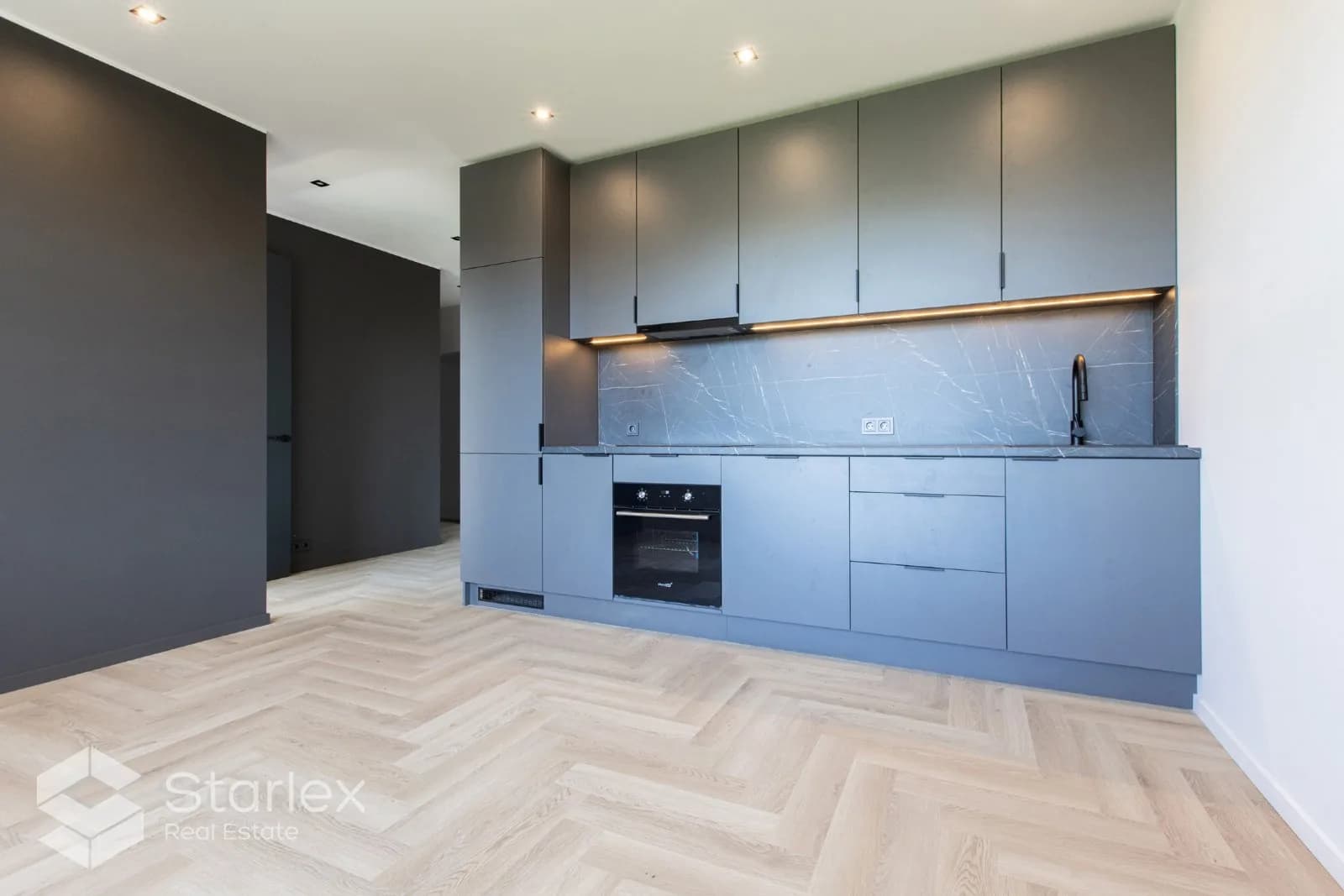 Modern lifestyle and tranquility in Baloži – a new 1-bedroom apartment with parking and storage