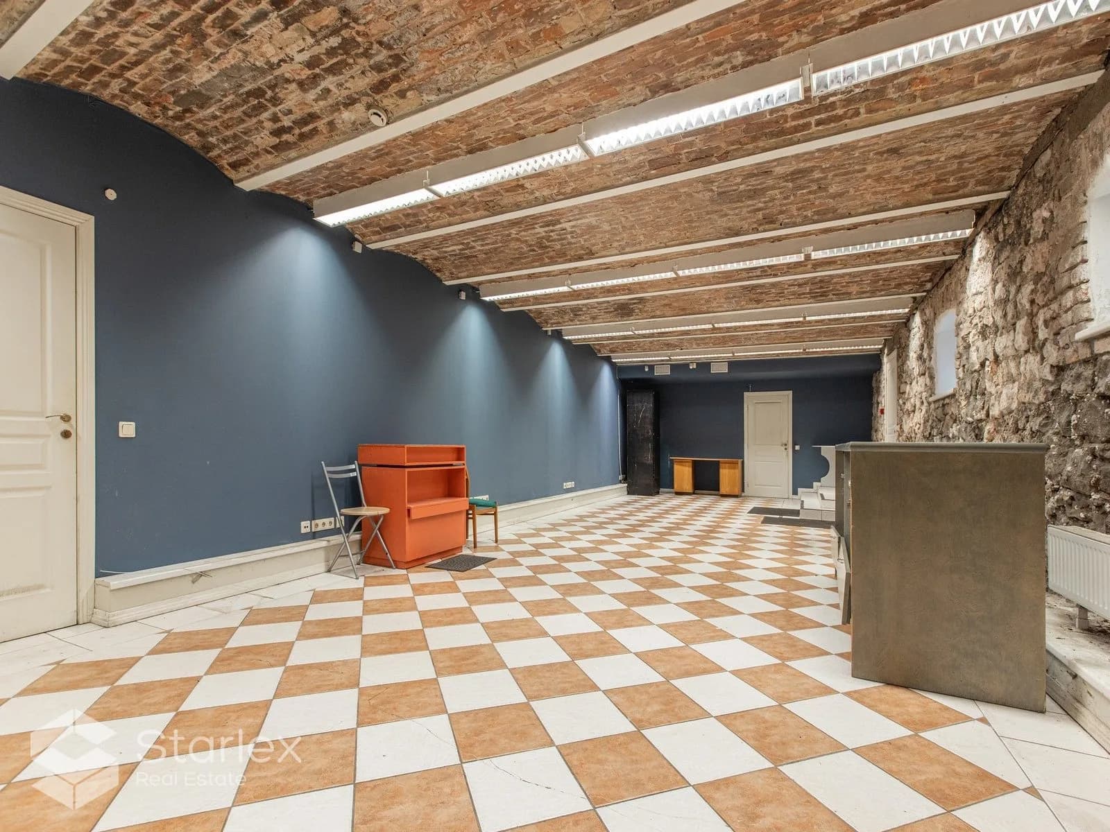 Commercial premises in a semi-basement in the center of Riga near the New Riga Theater